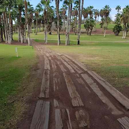 Отель Madrigueras Golf & - Adults Only